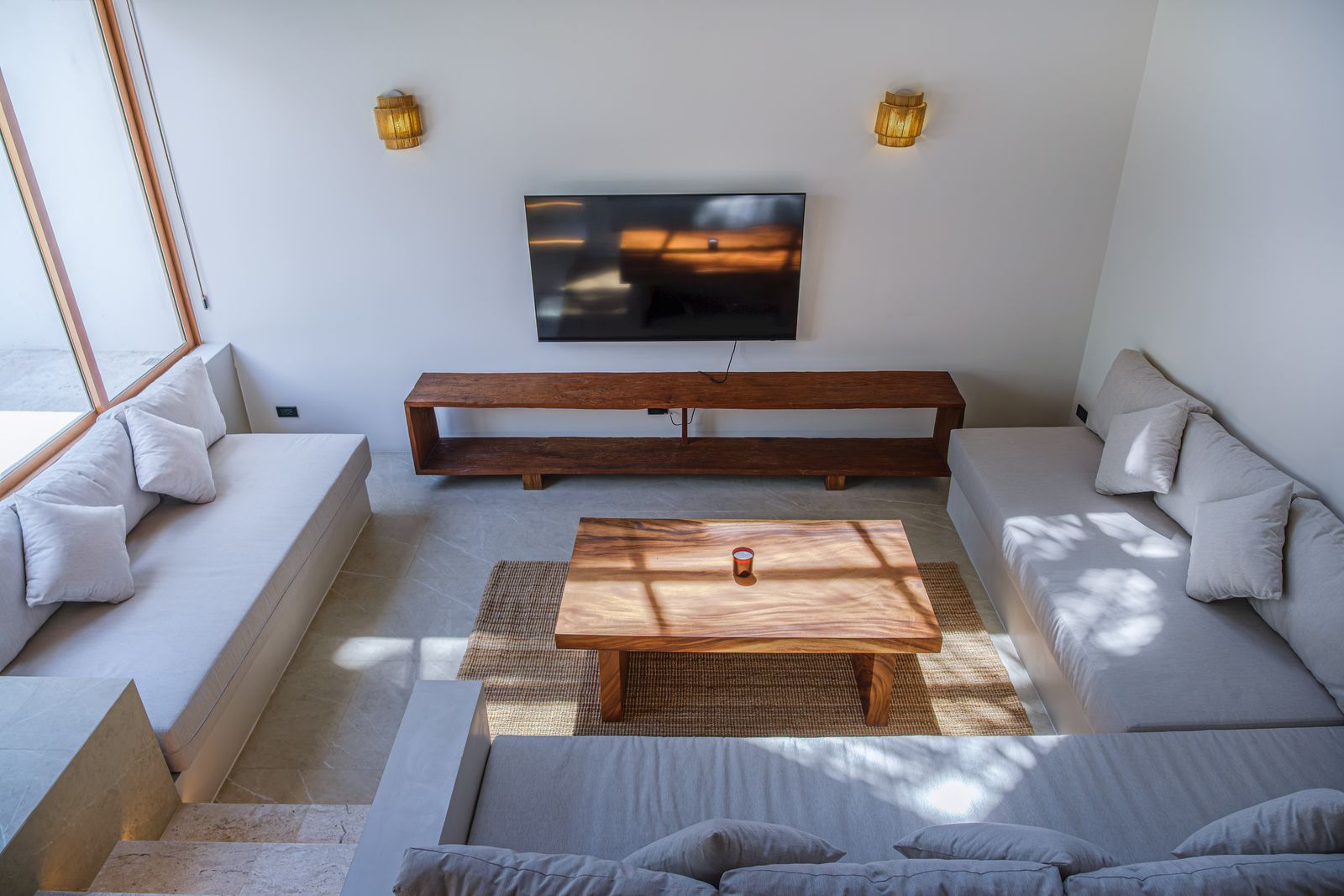 Sunken lounge